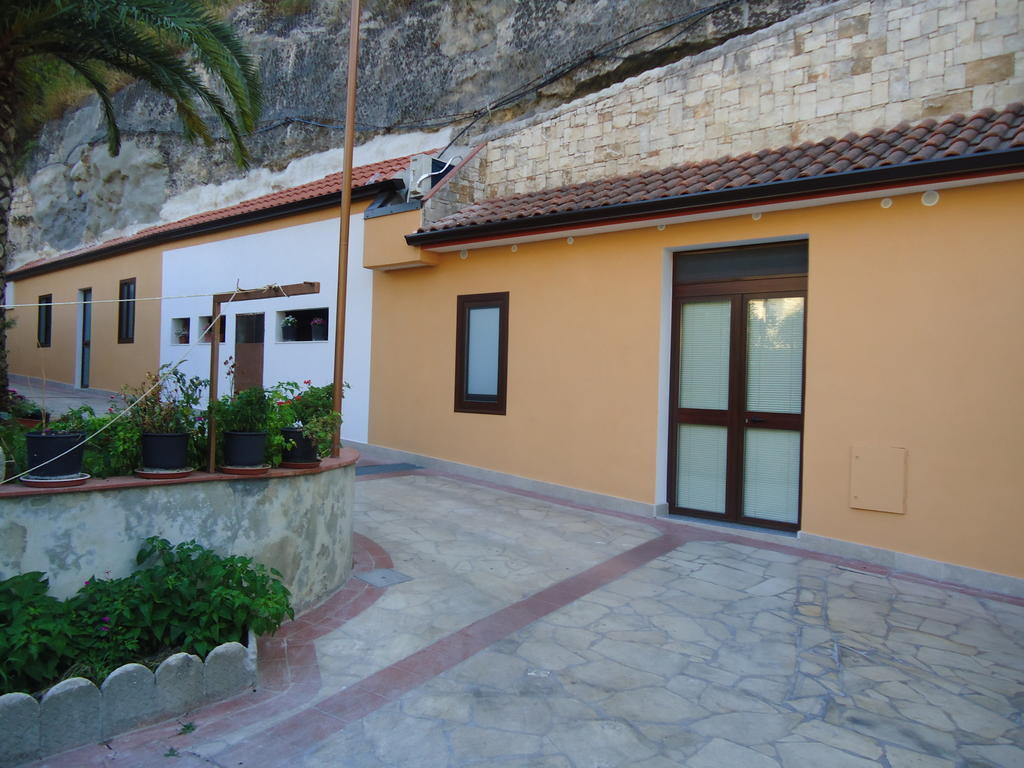 Pineta Monserrato Módica Exterior foto